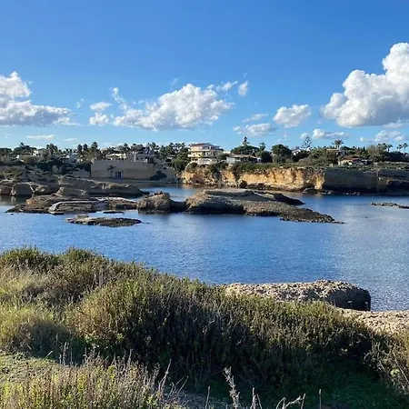 Delizioso A Ridosso Del Mare Del Siracusa